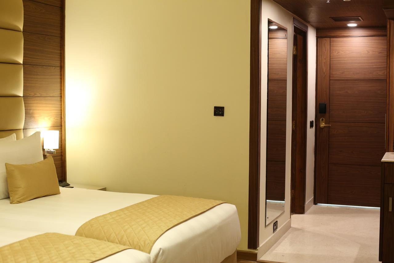 Udman Hotels And Resorts By Ferns N Petals Neu-Delhi Exterior foto