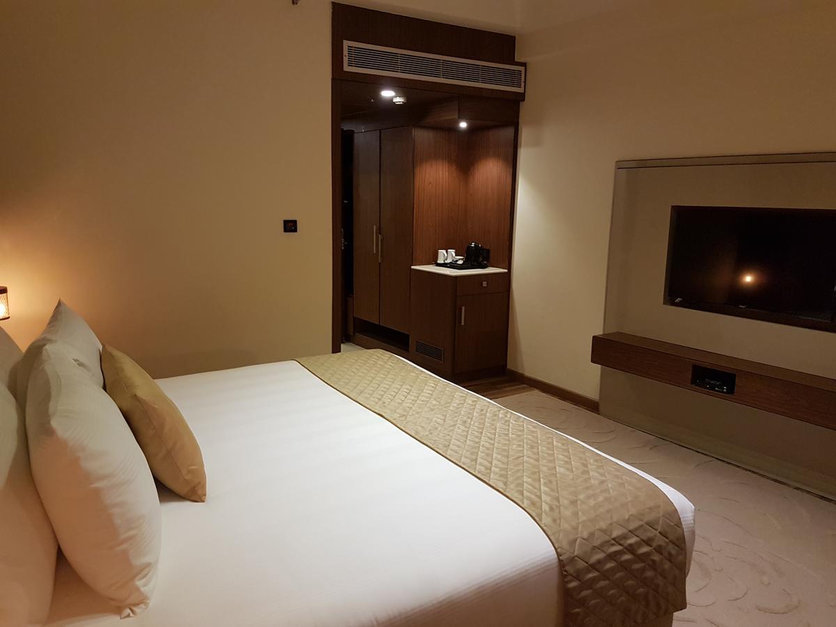 Udman Hotels And Resorts By Ferns N Petals Neu-Delhi Exterior foto